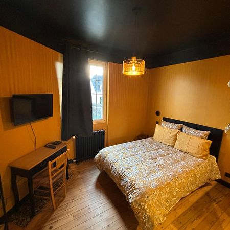 La Hacienda Negra Bed and Breakfast Saint-Jouan-des-Guérets Εξωτερικό φωτογραφία